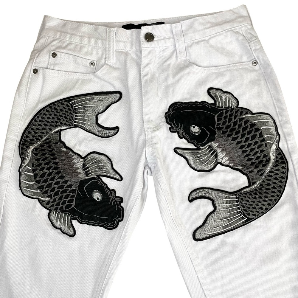 32/32 Koi‎ Fish Embroidered White Jeans - Picture 5 of 14